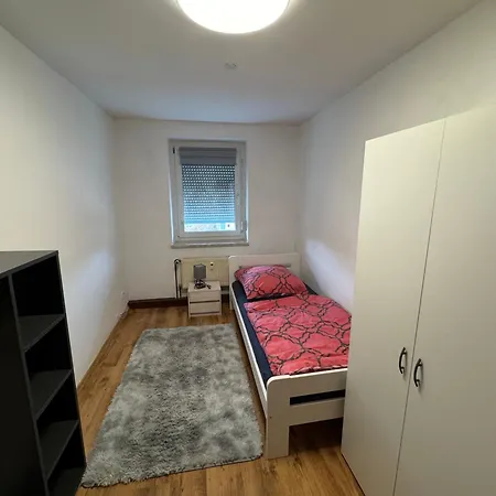 Monteurzimmer Fuer Bis Zu 4 Personen In *